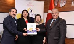 Balıkesir'de 10 okula uluslararası prestij belgesi