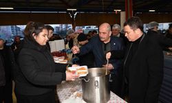 Başkan Aydın, Hamitler'de 'Gönül Sofrası'nda vatandaşlarla buluştu