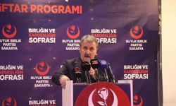 BBP Genel Başkanı Destici: 'İşledikleri açık bir savaş suçudur ve mutlaka Trump da Netanyahu da yargılanmalıdır'