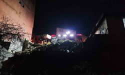 Beyoğlu'nda metruk binada korkutan yangın