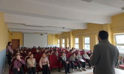 Bilecik'te ortaokul öğrencilerine 'Ramazan Bilinci' konulu konferans