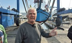 Bodrum'da 65 yaşındaki teknesine gözü gibi bakıyor