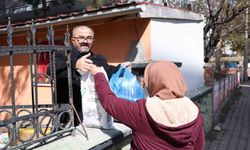 Bu bakkalda parayla değil dua ile alışveriş yapılıyor