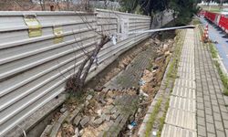 Bursa'da hafriyat çalışmasında yola zarar verdiler