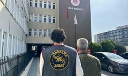 Çeşitli suçlardan aranan şahıslar jandarmadan kaçamadı