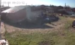 Deprem anında büyük bir gürültü ve patlama yaşandı