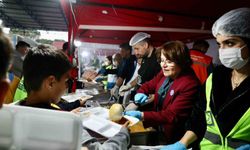 Didim Balat Mahallesi'nde Ramazan bereketi paylaşıldı