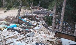 Doğanın kalbine çöp doldurdular