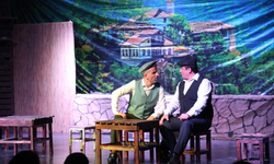 Dünya Tiyatrolar Günü 'Komşu Köyün Delisi' ile kutlandı