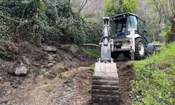 Efeler Belediyesi yol çalışmalarını sürdürüyor