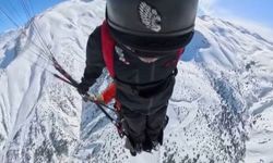 Ekstrem sporcu Koçak, Erzincan'da wingsuit ve paraşütle 500 metreden atladı