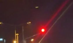 Elazığ'da kamyonetle makas atan sürücü kamerada