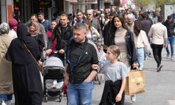Erzincan'da çarşı ve pazarda bayram yoğunluğu yaşanıyor