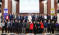 ETÜ'de akademik giysi ve ödül töreni gerçekleştirildi