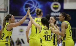 Fenerbahçe, Kadınlar Basketbol Süper Ligi yarı final serisinde 1-0 öne geçti