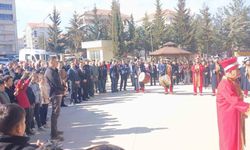 Gölbaşı'nda İstiklal Marşının kabulü kutlandı