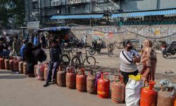 Hürmüz'de Hint gemilerine uygulanan yasak nedeniyle Hindistan'da gaz krizi