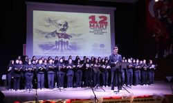 İstiklal Marşı'nın Kabulü ve Mehmet Akif Ersoy'u Anma Programı Edremit'te gerçekleştirildi