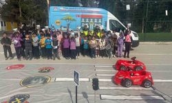 Jandarmadan öğrencilere güvenli trafik eğitimi