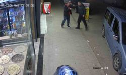 Kardeşler arasında 'alacak-verecek' kavgası: O anlar kamerada