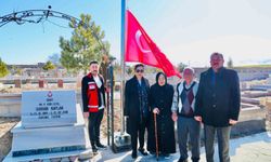 Kayseri'de bayram öncesi şehit kabirlerine anlamlı ziyaret