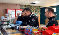 Kepez'de bayram öncesi tatlıcılara sıkı denetim