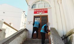 Kırklareli'nde denetimli serbestlik hükümlülerinden cami temizliği