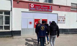 Kırşehir'de hapis cezasıyla aranan 2 kişi yakalandı