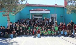 Konya'da öğrencilere bayram öncesi bayram sevinci yaşattılar