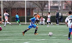 Körfez'de 250 öğrenci şampiyonluk için yarışıyor