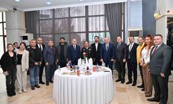 Manisa protokolü bayramlaşmada buluştu