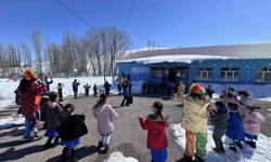 'Merkez Her Yerde' projesi kapsamında köy okulunda etkinlik düzenlendi