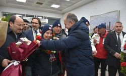 Meşaleler Dadaşların özel gururları için yandı