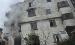 Mudanya'da apartmanda yangın paniği
