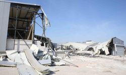 Nilüfer'de 4 kaçak bina yıkıldı