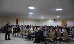 Öğrencilere 'Afet Farkındalık Eğitimi' verilip tahliye tatbikatı düzenlendi