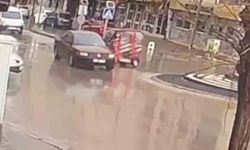 Otomobille çarpışan üç tekerlekli elektrikli bisiklet devrildi: 1 yaralı