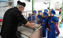 Ramazan tatlıları minik şeflerden