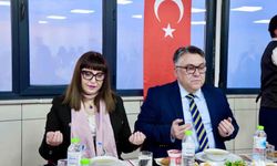 Rektör Özölçer, koruyucu aile ve huzurevi sakinleriyle iftar sofrasında bir araya geldi