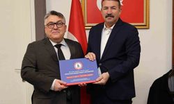 Rektör Özölçer'den Devrek Belediye Başkanı Ulupınar'a ziyaret