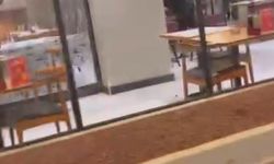 Restoran savaş alanına döndü, camlar ve çerçeveler indi