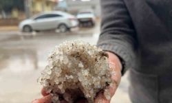 Şanlıurfa'da dolu yağışı hayatı olumsuz etkiledi
