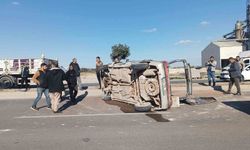 Şanlıurfa'da otomobil devrildi: 3 yaralı