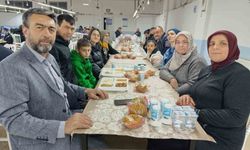 Simav Güney Beldesinde 750 kişilik gönül sofrası kuruldu