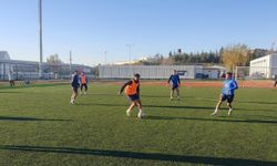 Söğütspor, lider Kahraman Kazan Belediyespor'a hazırlanıyor