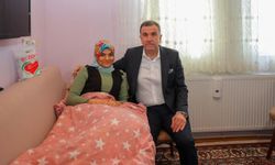 Sosyal medya üzerinden pasta-börek satarak geçimini sağlayan aileye Vali Eldivan'dan moral ziyareti