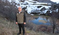 Tabiat Parkı ilan edilen Dipsiz Göl Şelalesi ziyaretçilerini bekliyor