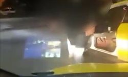 Taksici, meslektaşının önünü kesip tehdit etti