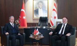 TBMM Milli Savunma Komisyonu Başkanı Akar, KKTC Cumhuriyet Meclis Başkanı Öztürkler ile görüştü