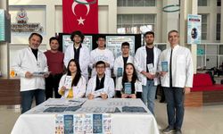 Tıp Fakültesi öğrencileri antibiyotik kullanımı hakkında bilgilendirdi